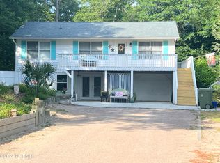 404 Lee Ave, Emerald Isle, NC 28594