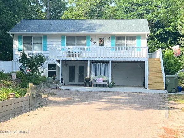 404 Lee Avenue, Emerald Isle, NC 28594