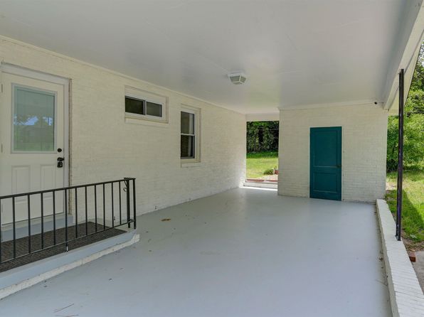 1513 Gambrell St, West Columbia, SC 29169