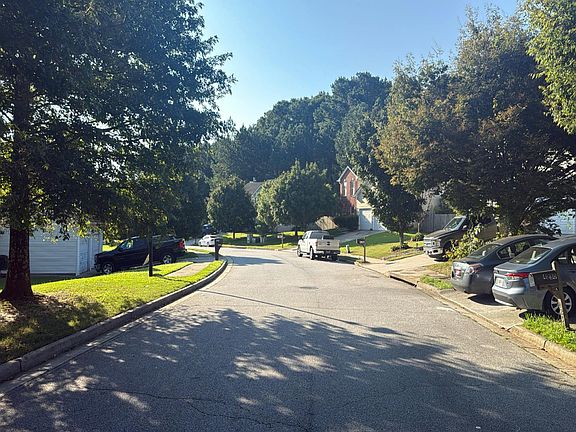 5th image of 4230 Winston Cir