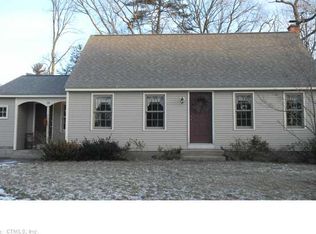 14 David St, Enfield, CT 06082