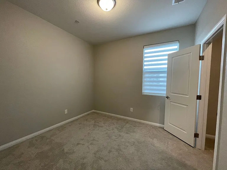 6944 Trevelez St — Photo 12