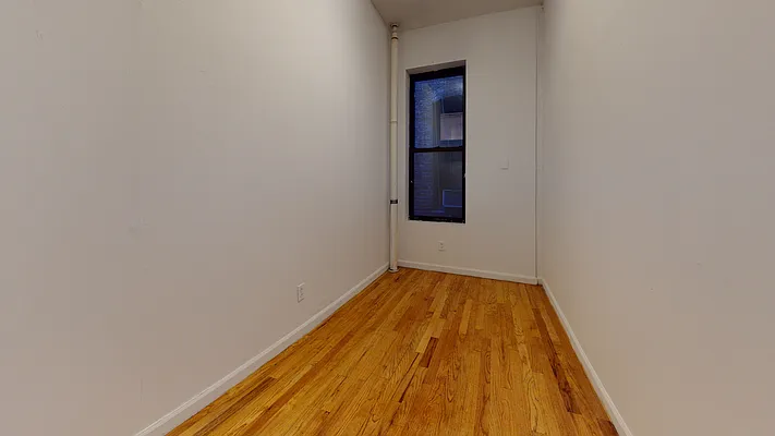 Rented by Bond New York | media 12