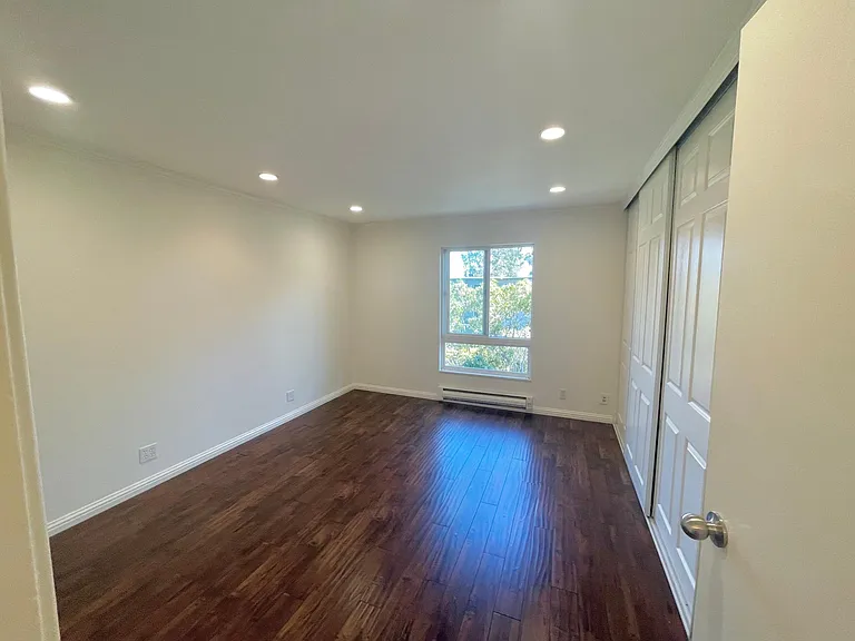 821 N Humboldt St #412 — Photo 8