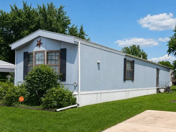 3102 N 15th St Trailer 75, Fort Dodge, IA 50501