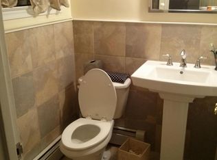 412 N Wayne Ave, Wayne, PA 19087