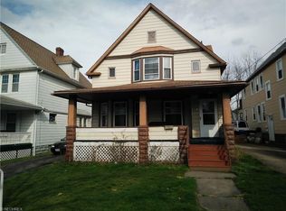 1445 Ridgewood Ave, Lakewood, OH 44107