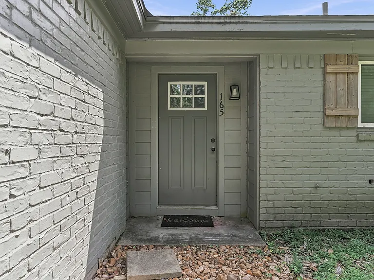 165 Morris Dr — Photo 5