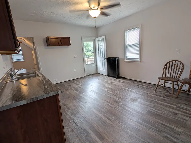 1022 Pearl St #3 — Photo 16