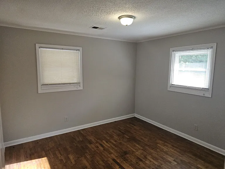2250 Brookwood Rd — Photo 10