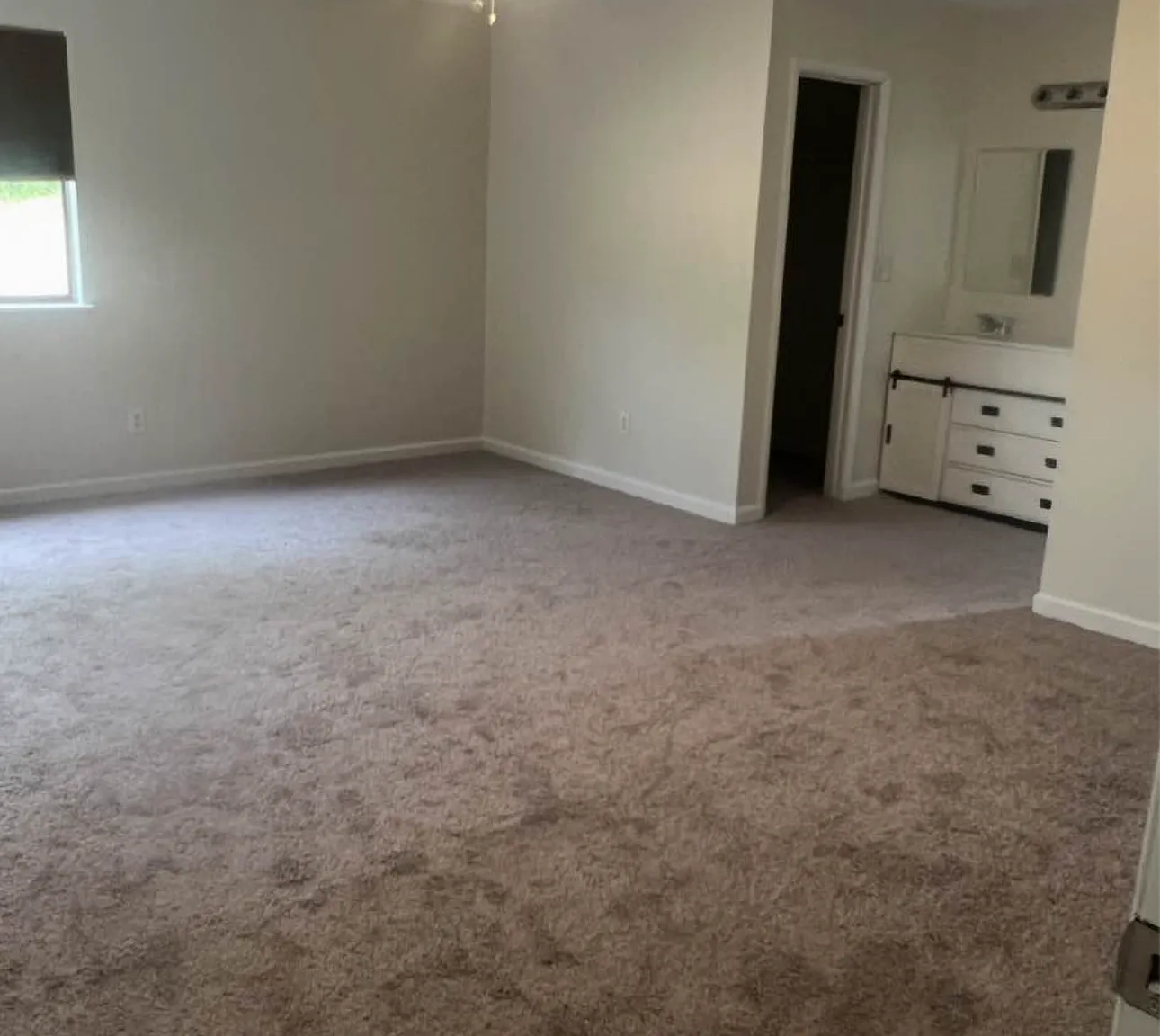 3 bed, 1575 sqft, $2,800 — Photo 2