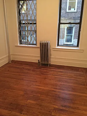 Rented by Picture Realty Inc. | media 6