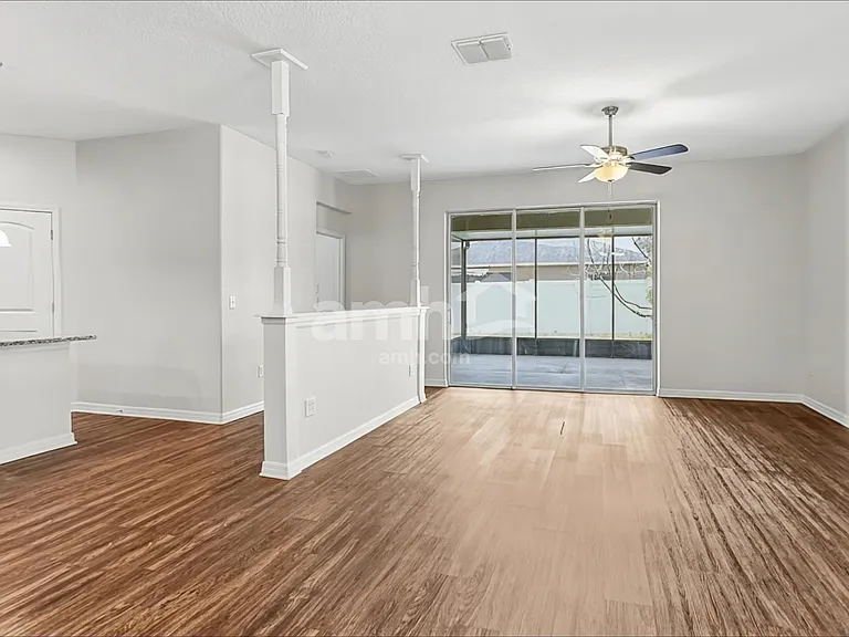 13159 Royal Pines Ave — Photo 5