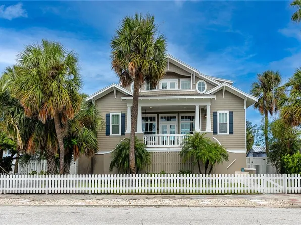 107 10th Ave, Saint Pete Beach, FL 33706