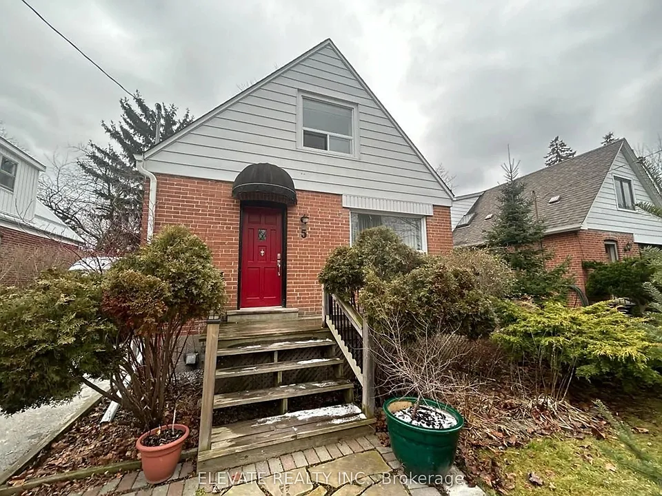 5 Hollydene Rd #B