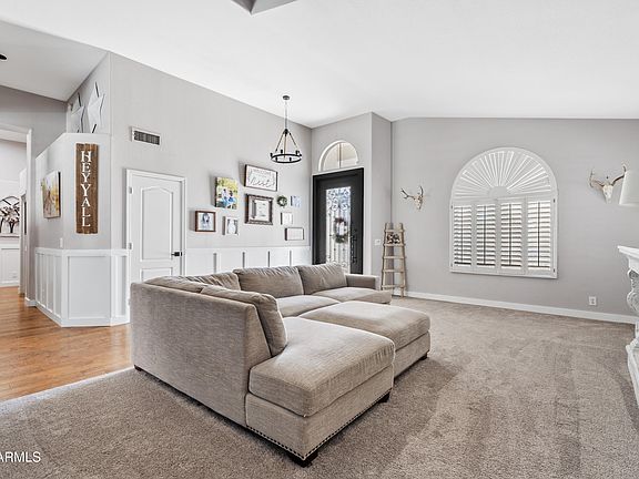 4th image of 6550 E ROLAND Street