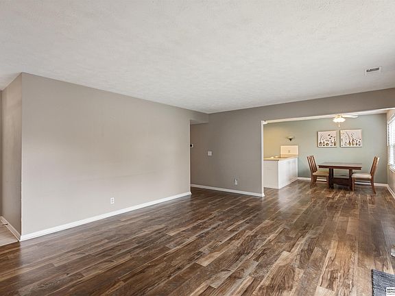 5th image of 12727 Woodcrest Plz #3223