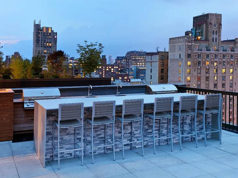 City terrace grilling stations