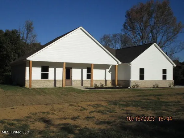 1145 Wyatte Tyro Rd, Holly Springs, MS 38635