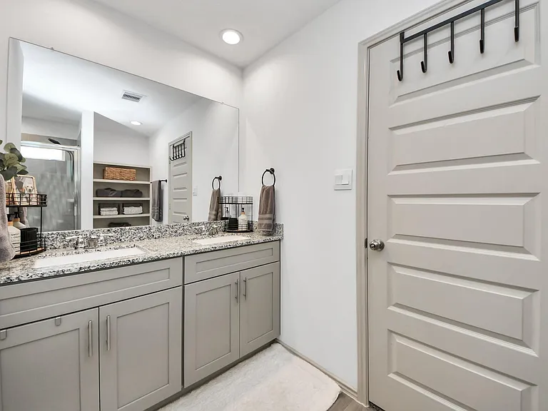 1137 Buffalograss Trl — Photo 35