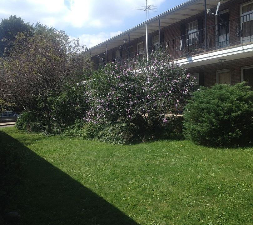 1st image of 1757 S Arlington St APT 10