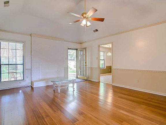 5th image of 6368 Richfield Dr
