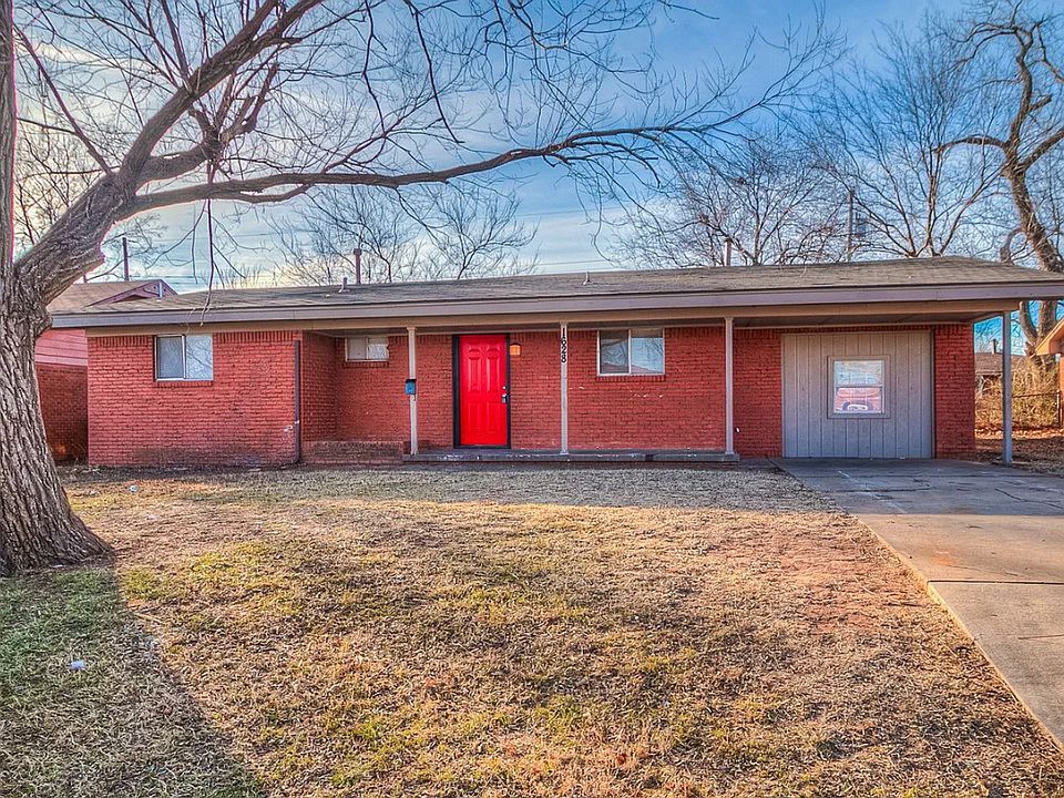 1st image of 1628 Meyers Pl