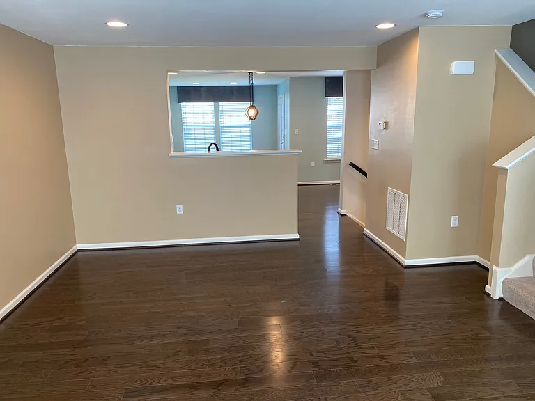 37 Cecily Way — Photo 16