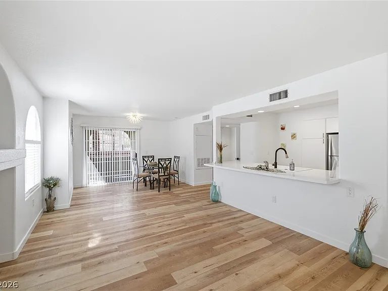 7950 W Flamingo Rd #1187 — Photo 5