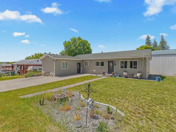 120 N 4th Ave, Craigmont, ID 83523