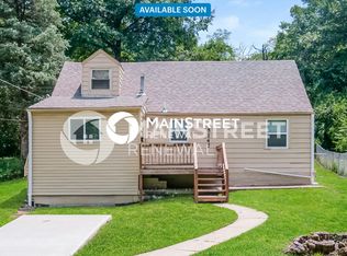 5147 Rinker Rd, Kansas City, MO 64129