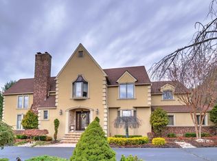 159 Thompson Grove Rd, Manalapan, NJ 07726