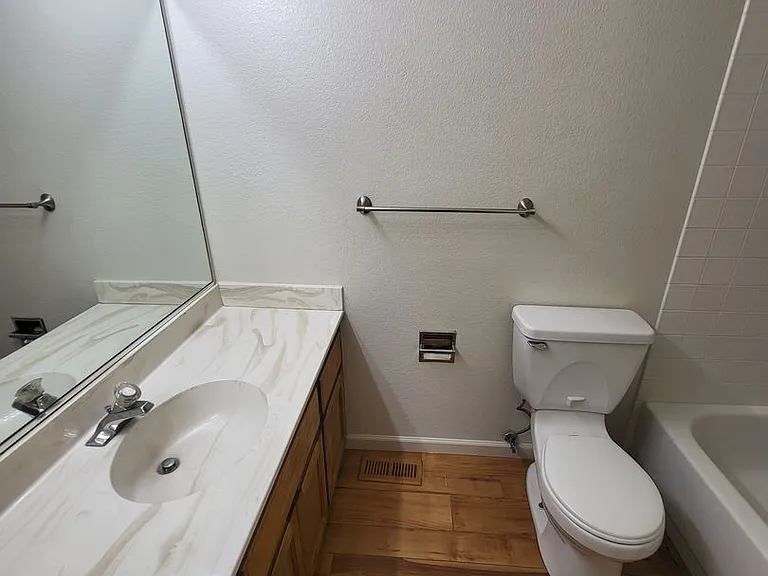 630 Boulder Cir — Photo 10