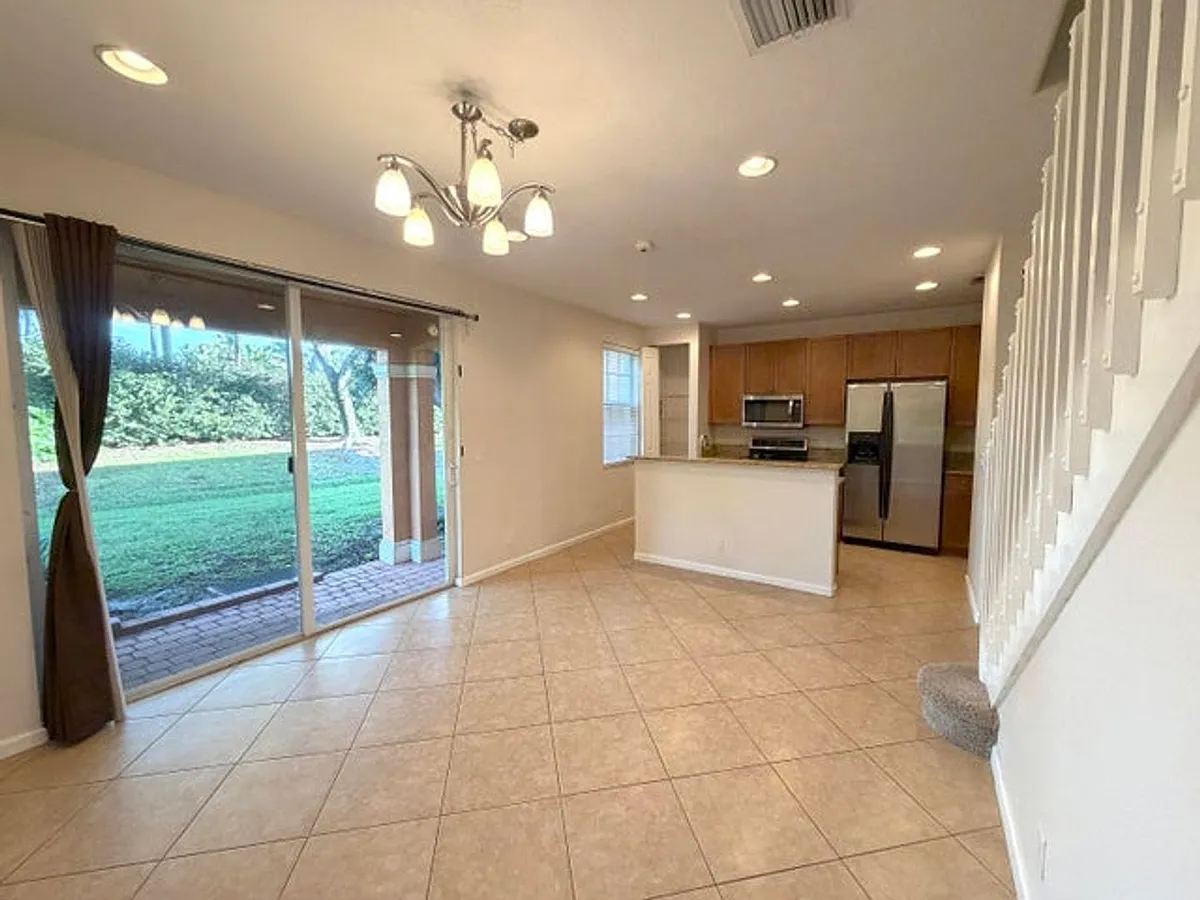 Building Photo - 7407 Briella Dr