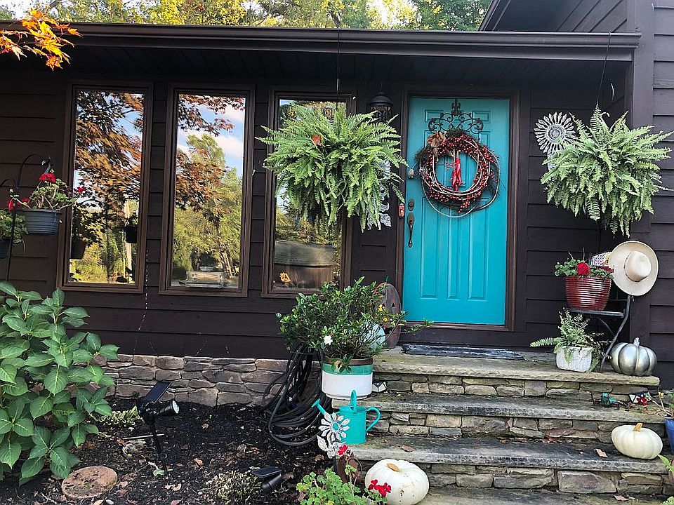 1st image of 3578 Hawthorne Dr