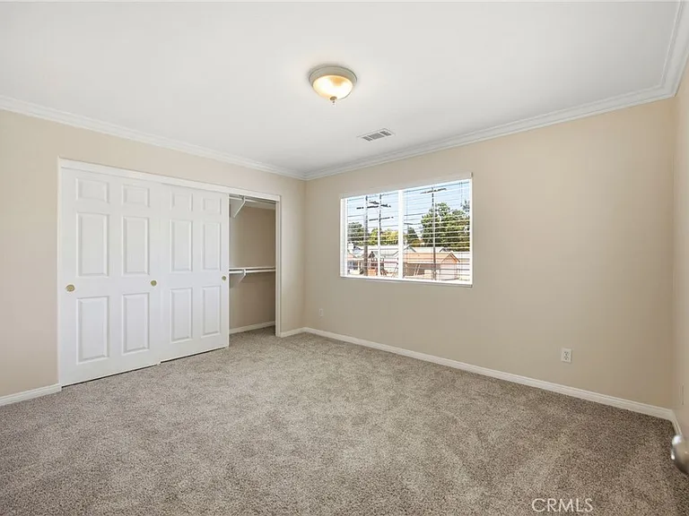 18112 Osborne St — Photo 50