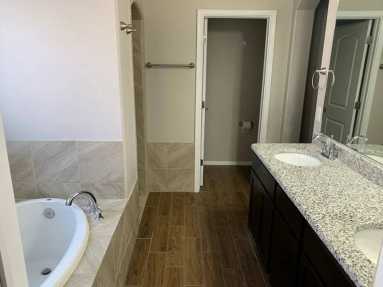 1359 Bison Spring Dr — Photo 34
