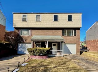 1426 Berry St, Pittsburgh, PA 15204