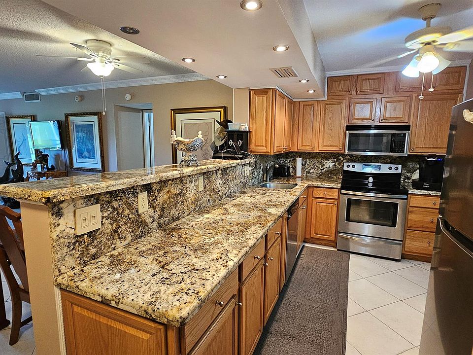 1st image of 2800 N Palm Aire Dr APT 104