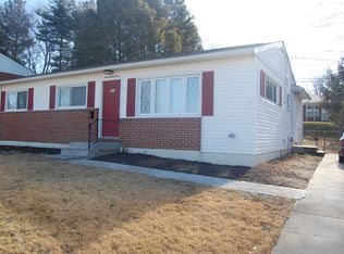 923 Sedgley Rd, Baltimore, MD 21228