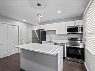 46 Hynes Ave APT D4, Groton, CT 06340