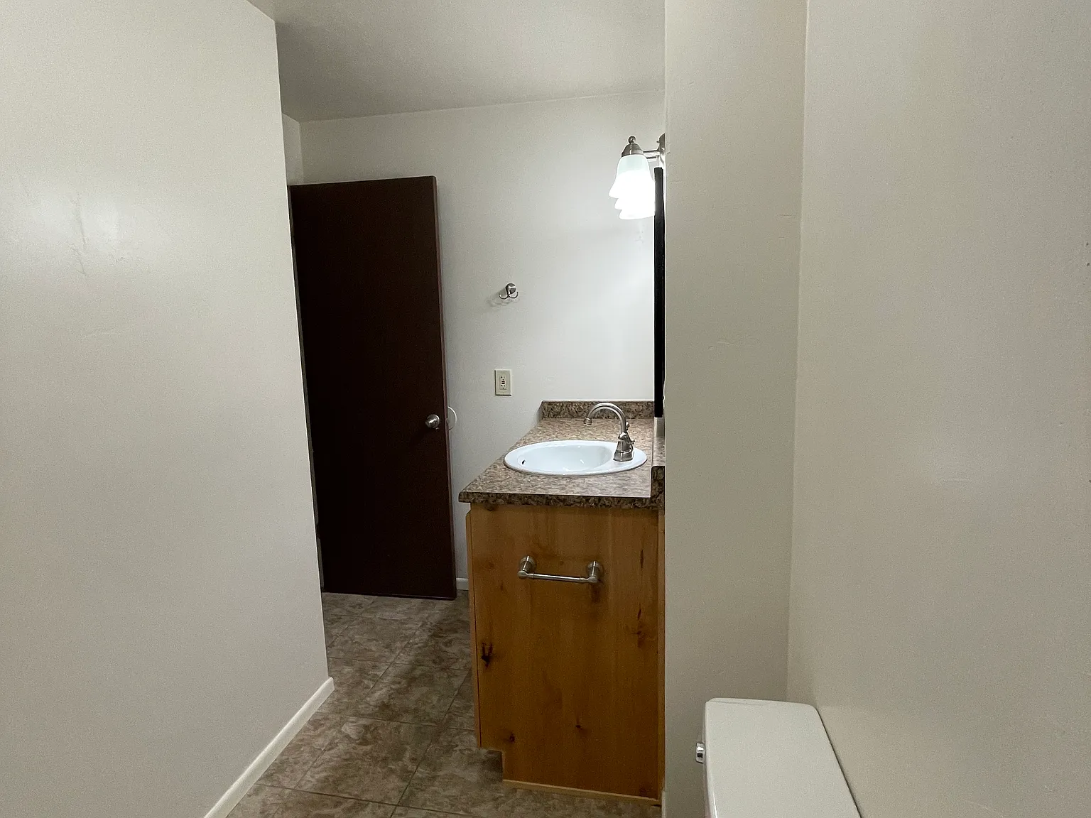 2 bed, 900 sqft, $1,380 — Photo 4