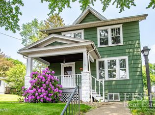 818 Cemetery St, Williamsport, PA 17701