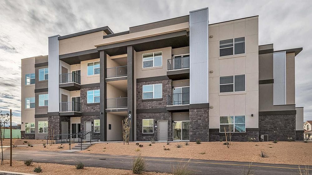 Desert Color St. (Condos) by Visionary Homes in St. UT