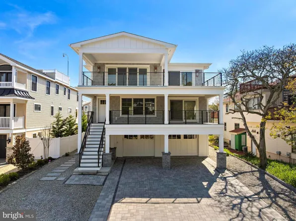 12 5th St, Barnegat Light, NJ 08006