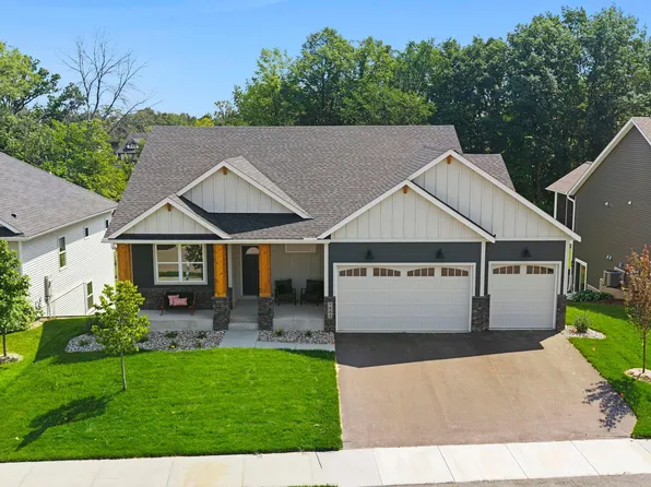 1884 Campfire Dr W, Waconia, MN 55387