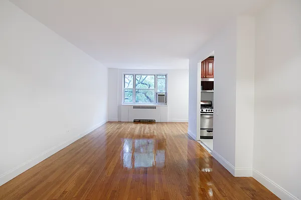 Rented by Siba Management Inc. | media 19