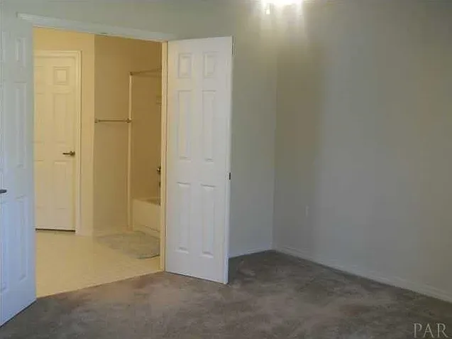 624 Eastwood Cir — Photo 7