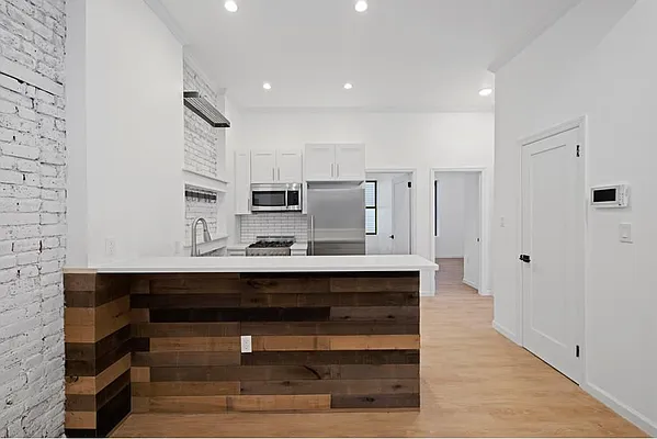 Rented by Stillwater Realty Mgmt LLC | media 3