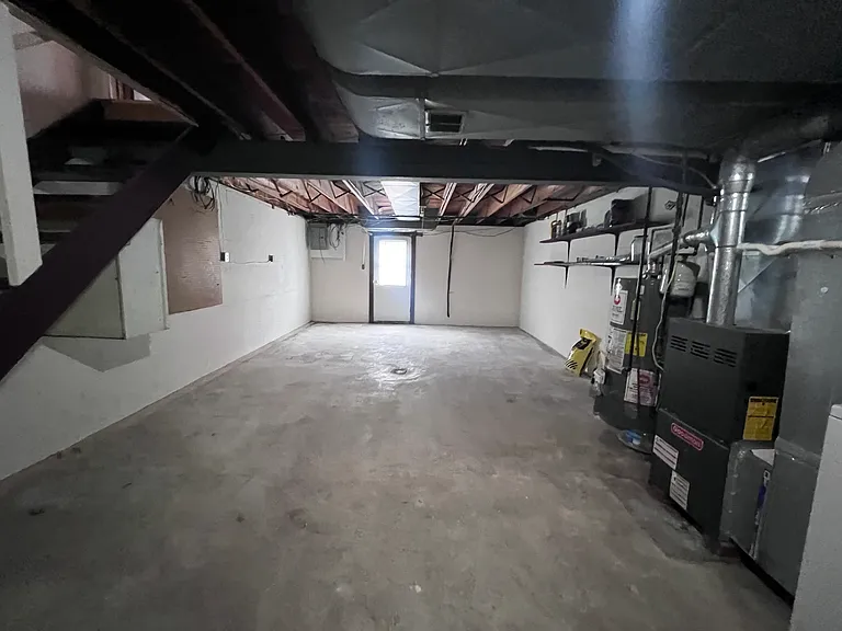 220 Orchard Hill Dr #B — Photo 13